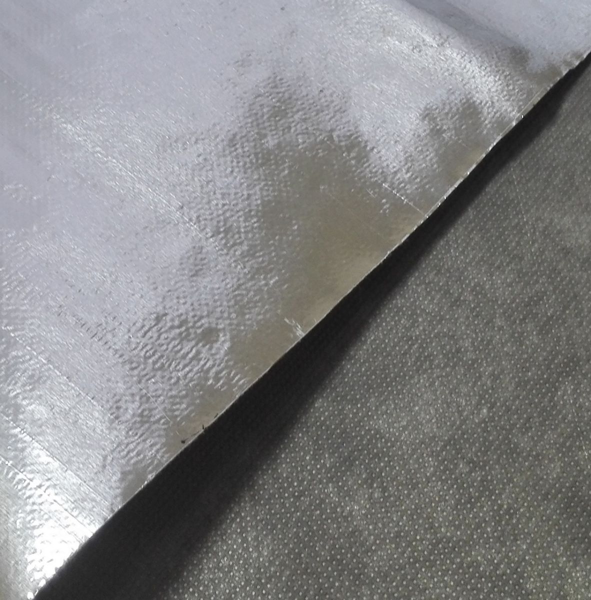 Полотно фольговані Multifoam (неткане полотно і алюмін. профілю. фольга 50 кв. м)