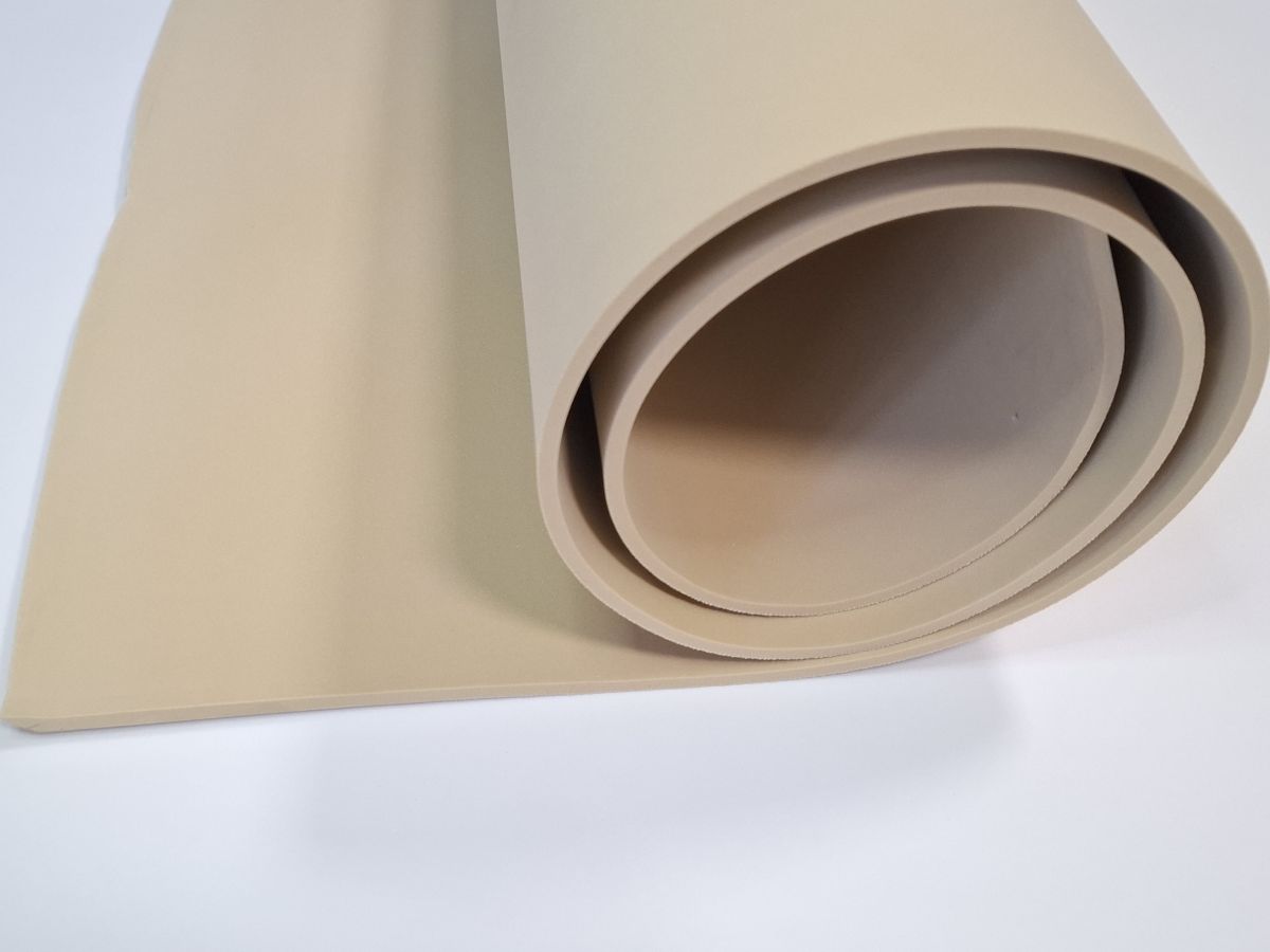 Матеріал EVA Foam 8 мм (лист 0.5 x 1.5 метра (0,75 м2)